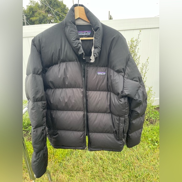 patagonia men’s Black Puffer Jacket - Picture 6 of 7
